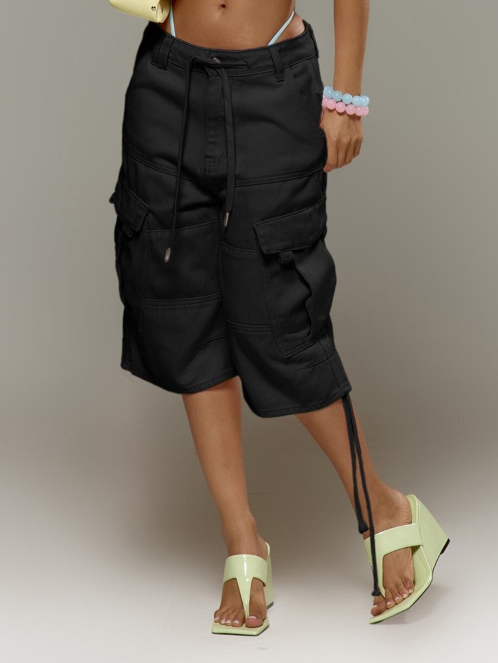 Black Casual Women's Loose Low Rise Zipper Fly Plain Capri Jorts